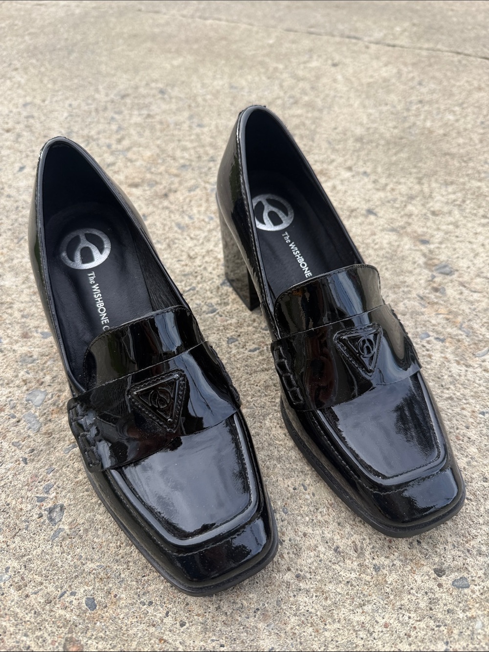 Wishbone Black Patent Leather Women’s Loafers